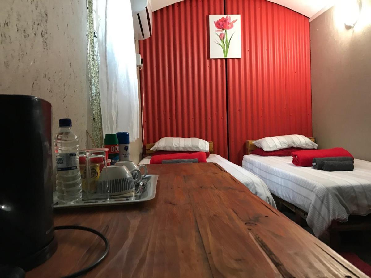 Kololo Guesthouse Katima Mulilo Exterior photo